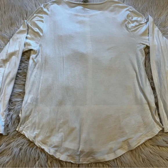 White Crow Women's Cream Long Sleeve Top - Picture 5 of 8
